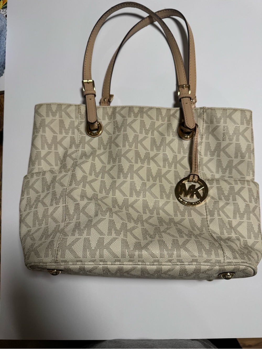 Michael Kors Large Bag Vanilla Signature Tote Shoulder Bag with 3 Compartments